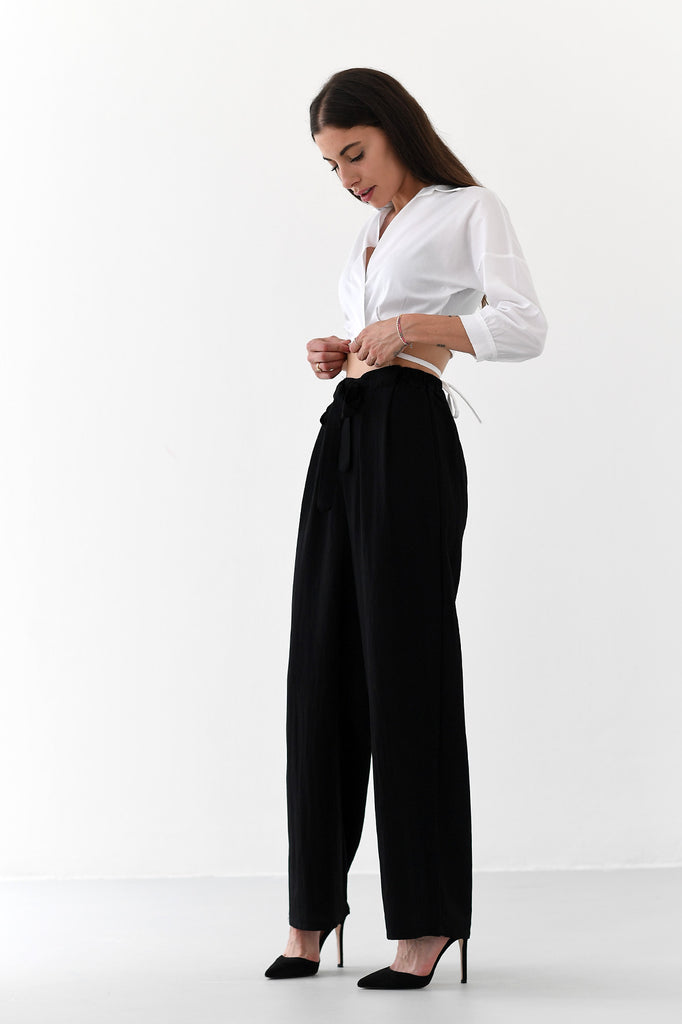 Pantalone a palazzo nero a vita alta - Tabloit.it